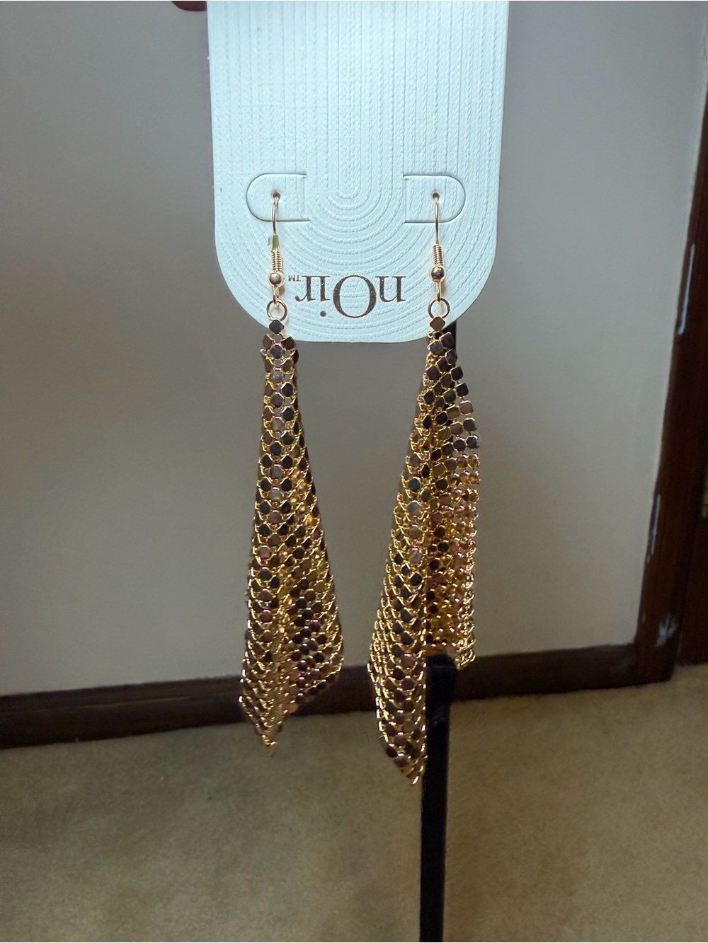 NWT nOir Gold Liquid Metal Mesh Dangle Drop Statement Earrings